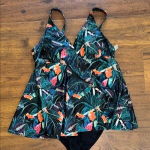 Nicole Miller  One Piece Swimsuit size Large